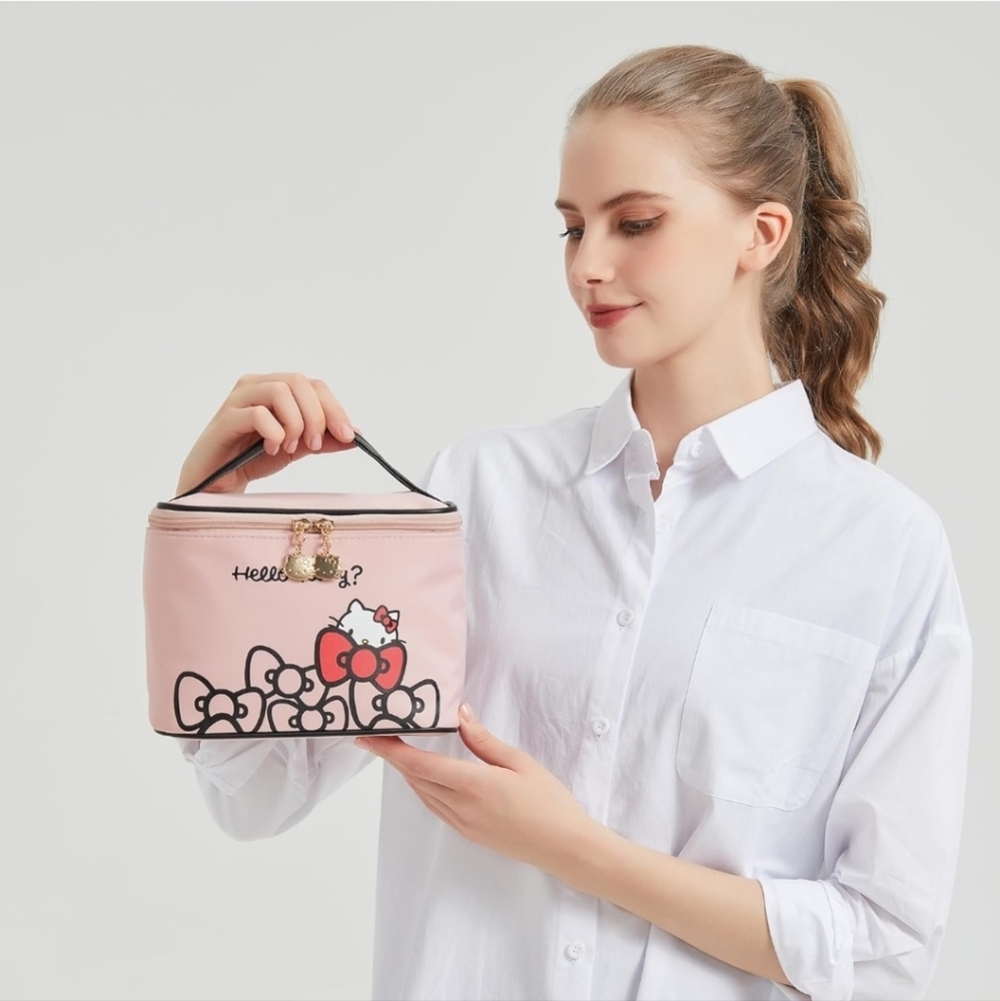 Hello Kitty Cosmetic Bags - Pink, White, Black - Picture 6 of 11